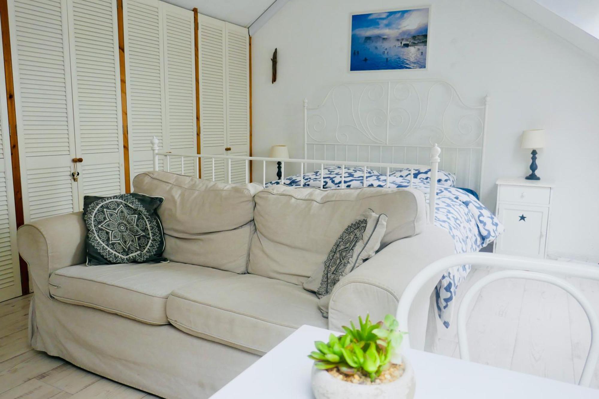 Silver Moon Bed & Breakfast Voorschoten Bagian luar foto