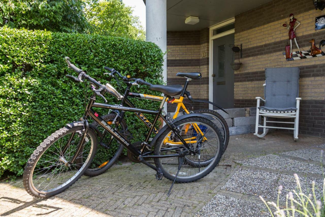 Silver Moon Bed & Breakfast Voorschoten Bagian luar foto