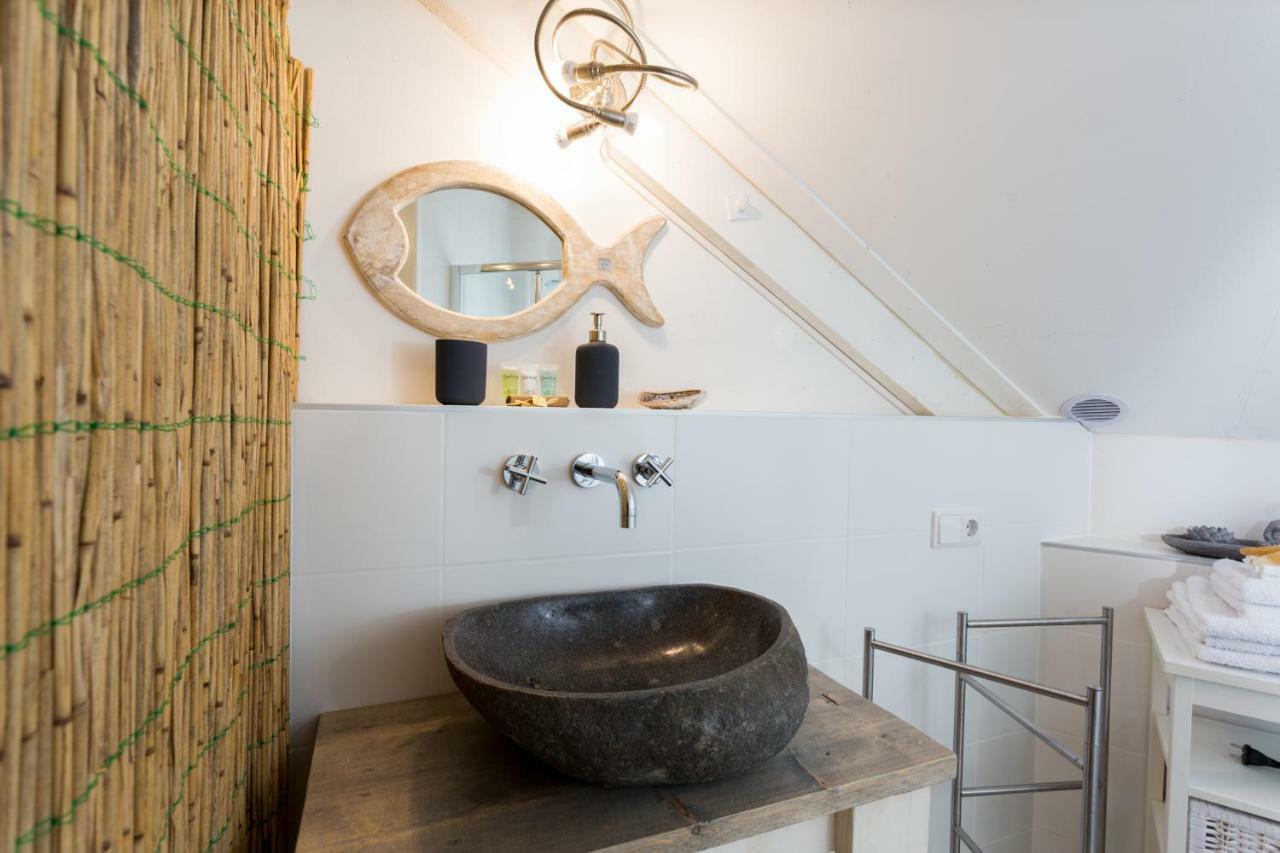 Silver Moon Bed & Breakfast Voorschoten Bagian luar foto